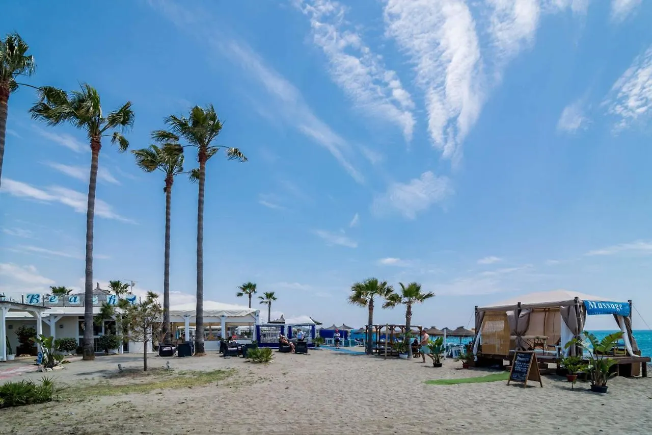 Top Floor Spacious Apartment With Sea Views In Costalita Estepona 0*,